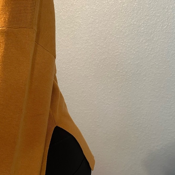 Nasty Gal Collection Mustard V-Neck Sweater - Picture 2 of 5